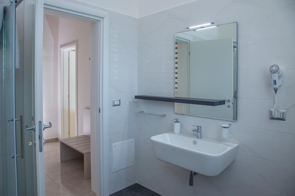 Acquamarina B&B Porto Cesareo Eksteriør bilde